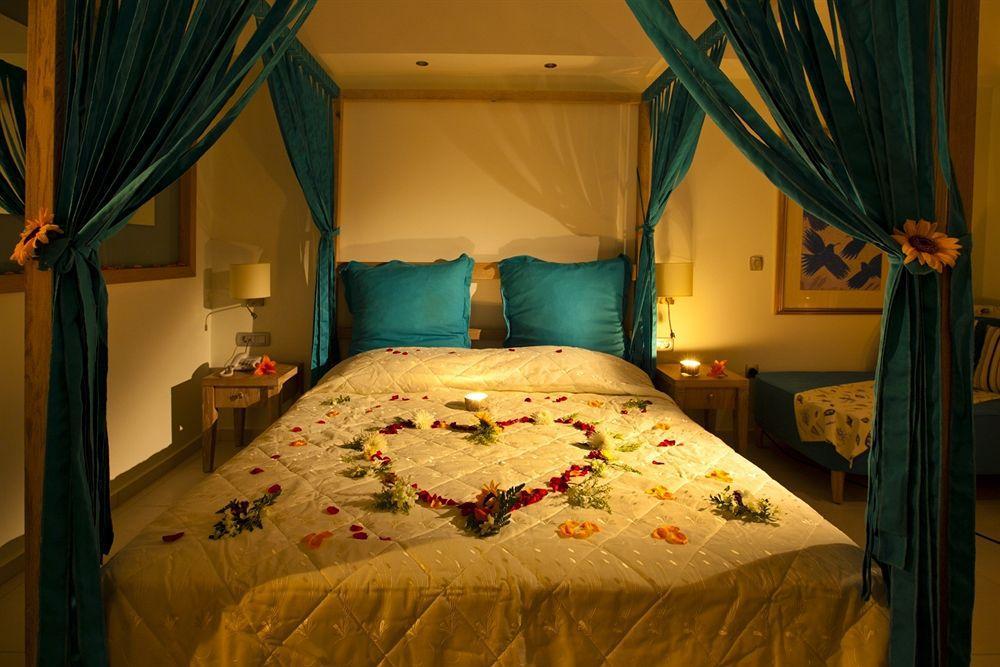 Oceanis Beach & Spa Resort 살리디 외부 사진