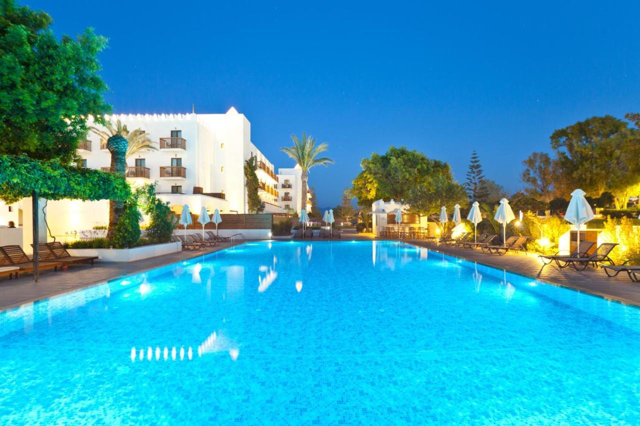 Oceanis Beach & Spa Resort 살리디 외부 사진