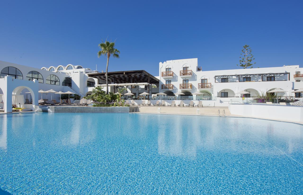 Oceanis Beach & Spa Resort 살리디 외부 사진